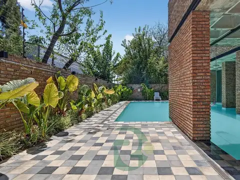 Departamento en Venta con 2 cocheras