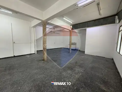 Alquiler de local comercial en ciudad de Florida