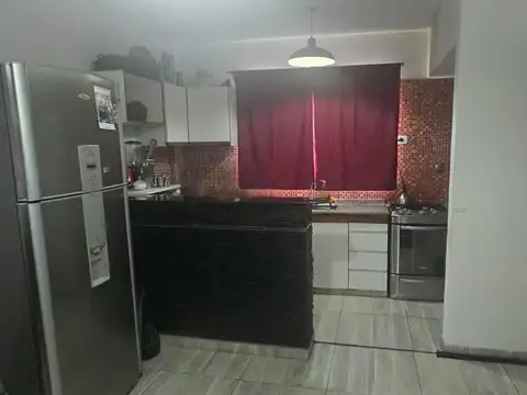Cerrito 2400