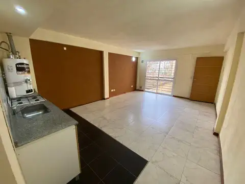 Departamento en Esc.-Centro