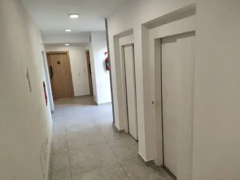 Departamento en Venta en Villa Dominico, USD 120.000