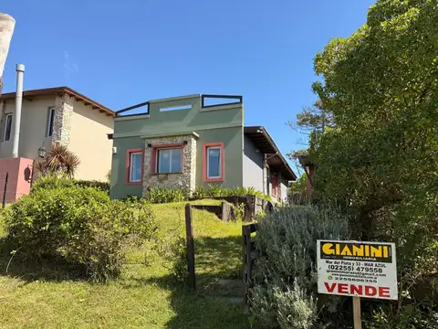 Casa en venta y alquiler 3 ambientes Mar Azul