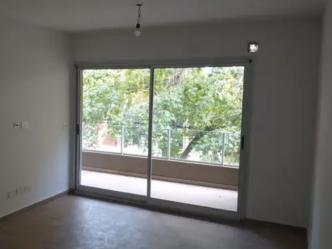 Av Libertador 3300, Piso 2