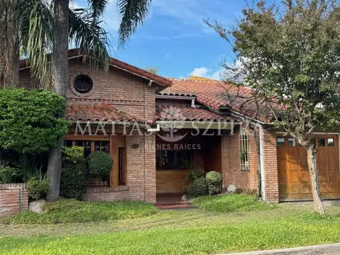 Casa 4 ambientes. | Venezuela 500