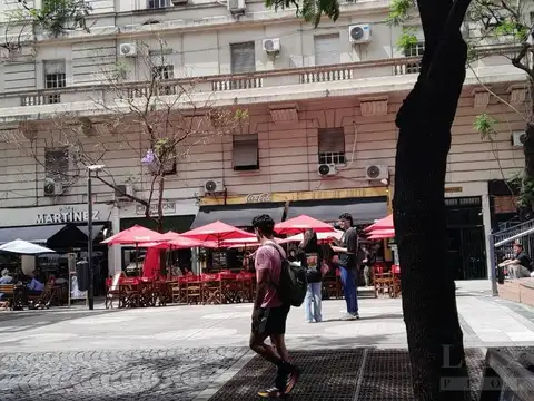 Av. Corrientes al 1100