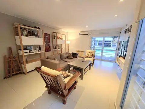 Casa 5 ambientes con 1 baño