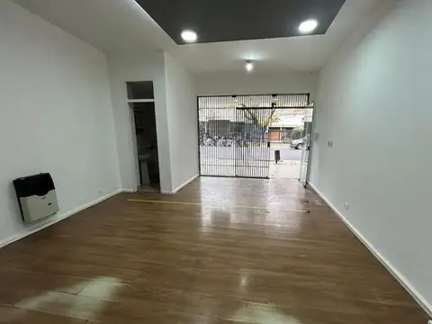 Local en Alquiler en Mendoza, $ 2.000.000
