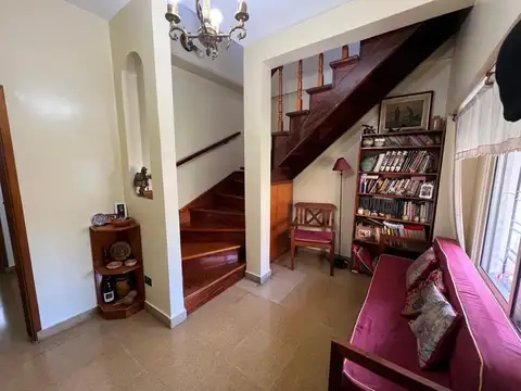 Depto Tipo Casa en Venta de 4 ambientes