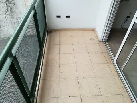 Depto Tipo Casa 2 ambientes con 1 baño