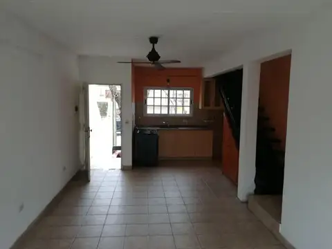 Virgilio 1800, Piso 1