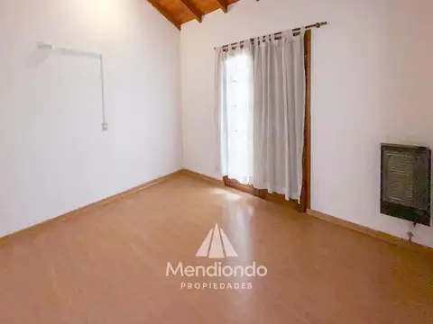 Depto Tipo Casa 3 ambientes con 1 baño