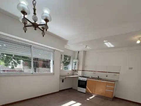 Rodriguez 661 , Piso 01