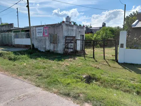 Terreno en Venta 30  mts Fondo