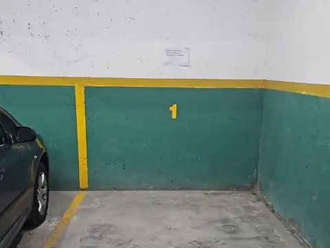 COCHERA. MURIAS 4700.  en el corazón de  CASEROS