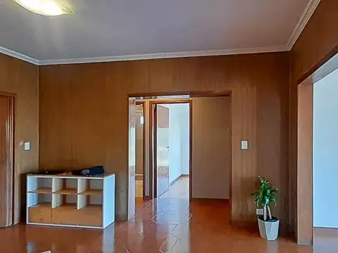 J.l. SUAREZ-IMPORTANTE PROPIEDA /LOCAL COMERCIAL Y VIVIENDA