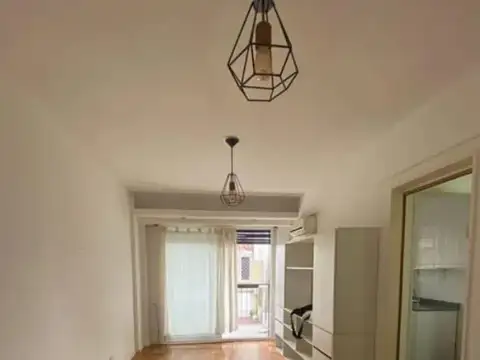 EN VENTA DEPTO DE 1 AMB EN ALMAGRO