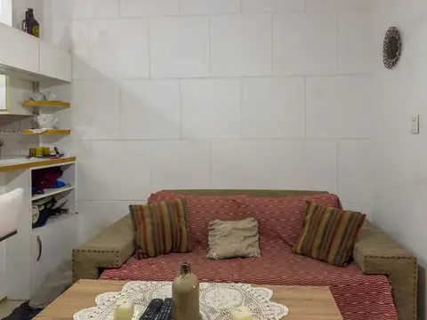 Depto Tipo Casa en Venta 12 años