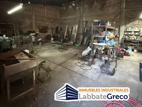 Galpon en Alquiler 50,29  mts Fondo