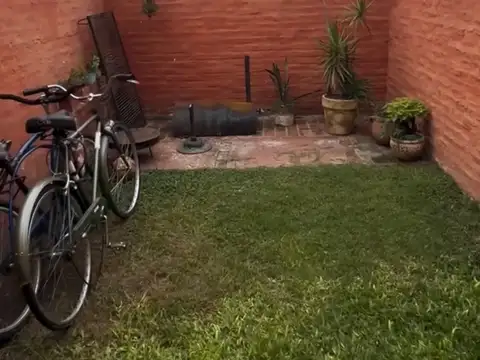 Triplex en venta - Ramos Mejía