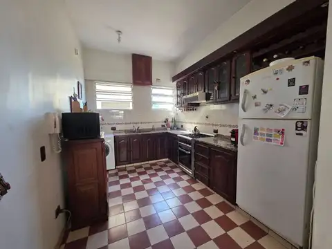 Depto Tipo Casa en Venta en Banfield, USD 135.000