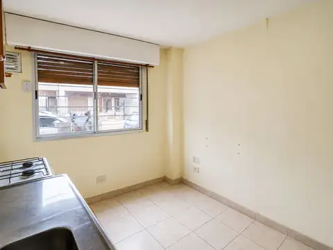 Depto Tipo Casa 2 ambientes con 1 baño