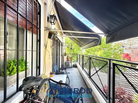 Depto Tipo Casa en Venta 40 años