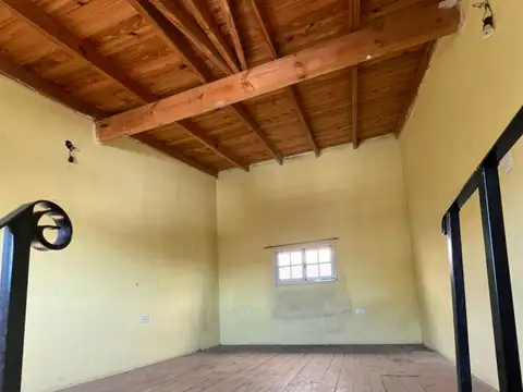 Departamento en Alquiler en Gregorio de Laferrere, $ 365.000