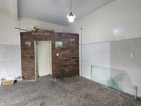 Local en Alquiler en Villa Libertad, $ 400.000