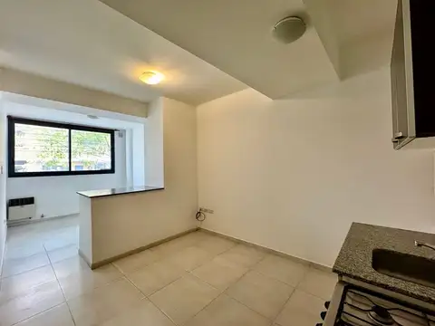 VENTA - MONOAMBIENTE - CON COCHERA - RAFAELA