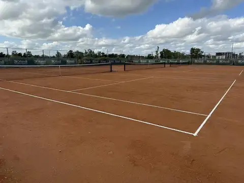 Terreno en Venta en La Finca Country Club, USD 120.000