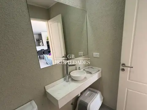 Venta de Casa 4 AMBIENTES en Santa Elena, Pilar del Este