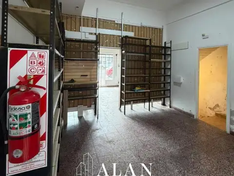 Local en Alquiler 50 años