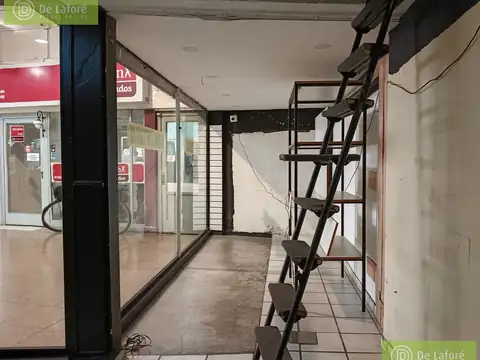 Local en Alquiler en San Isidro Centro, $ 500.000
