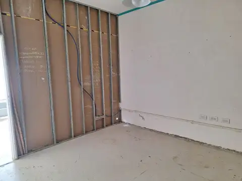 ALQUILER LOCAL COMERCIAL Y DEPOSITO