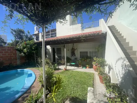 Casa 4 ambientes con 1 baño