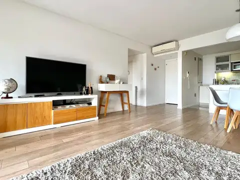 Departamento en Venta en La Lucila, USD 325.000