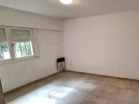 Casa en Alquiler - 2 Dormitorios 2 Baños - 900mts - Mar Del Plata