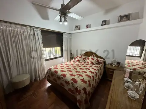 Venta de Casa 4 AMBIENTES en Avellaneda