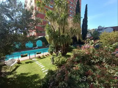 Depto Tipo Casa en Venta de 5 ambientes