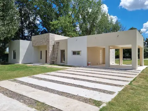 Casa en Venta 1 año