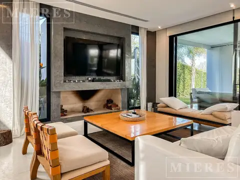 Casa en Venta al Noroeste
