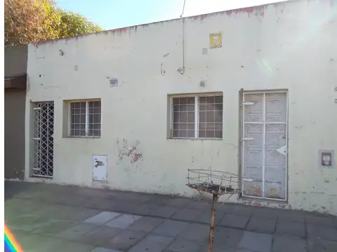 VENTA DE LOTE PROPIO CON VARIOS DPTOS TIPO MONOAMBIENTE 