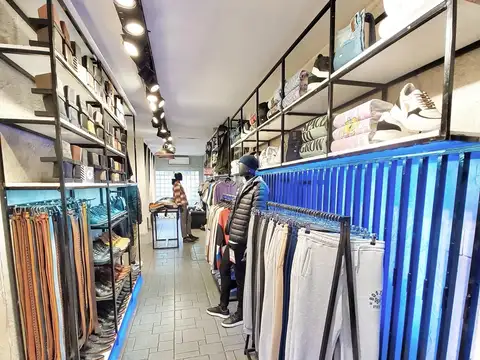 Local en Venta en Bernal, USD 430.000