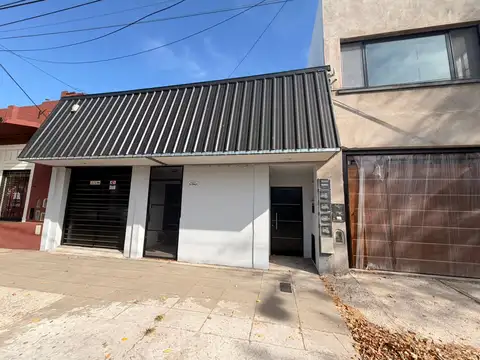 Depto Tipo Casa en Venta de 2 ambientes