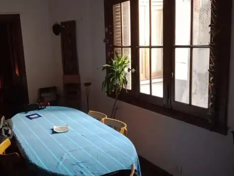 Depto Tipo Casa en Venta de 5 ambientes