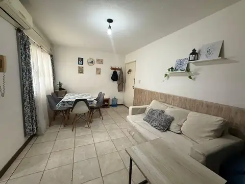 DEPARTAMENTO 3 AMBIENTES 1 PISO EN VENTA CLAYPOLE