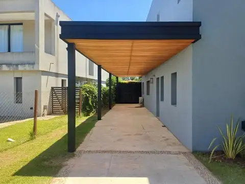 Casa en Alquiler Temporal en La Comarca, USD 4.000
