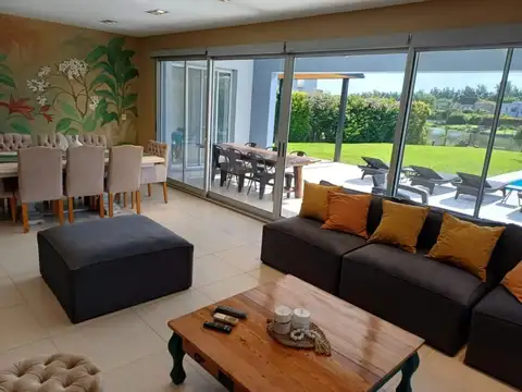 Casa en Alquiler en La Comarca, USD 4.000