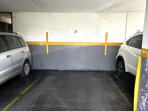 VENTA COCHERA EN PALERMO
