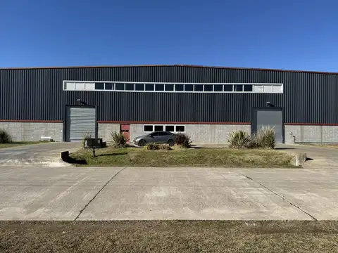 Depósito en Parque Industrial  Cañuelas 1850m2